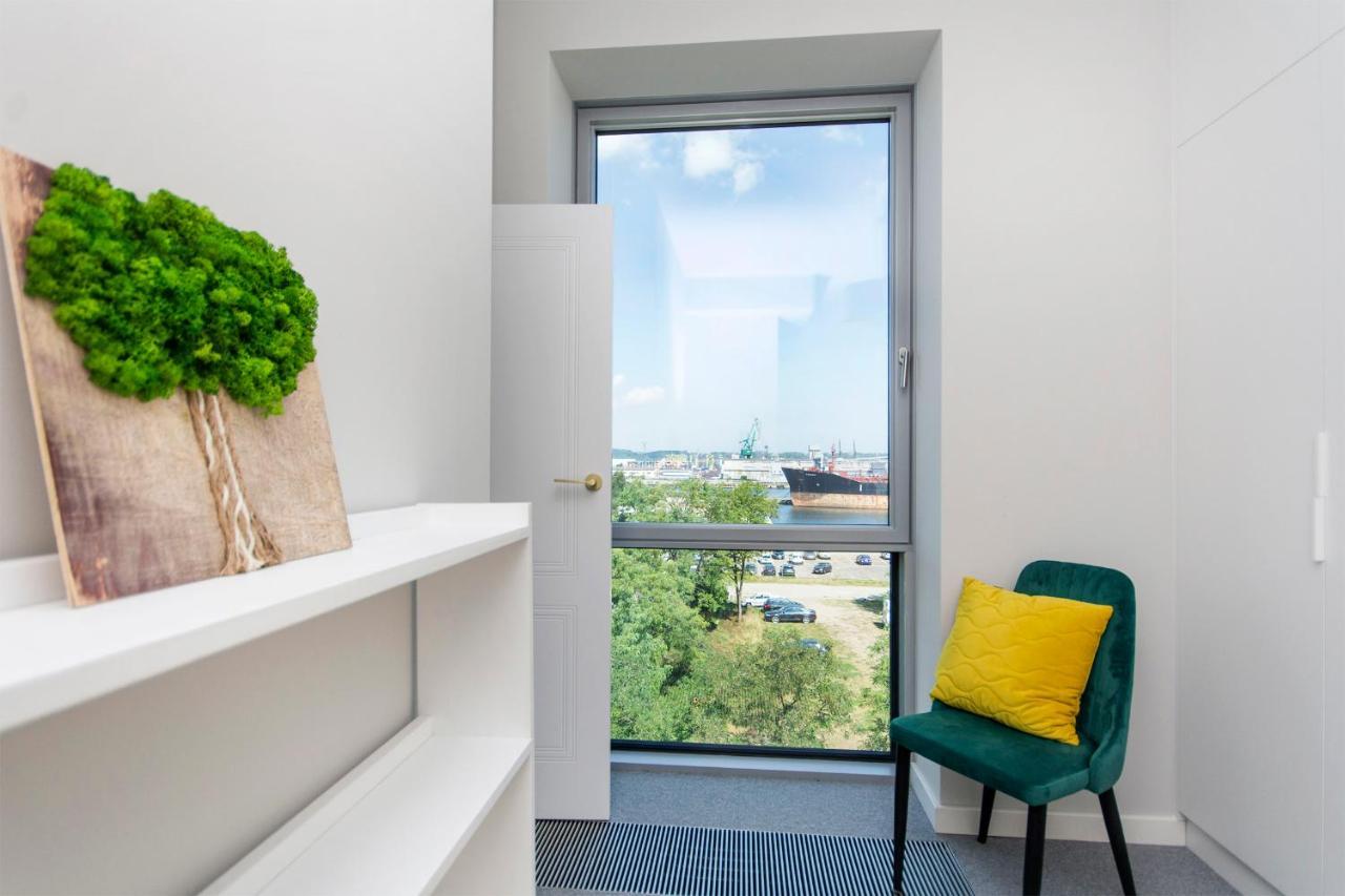Yacht Park Rentyear Apartments 格丁尼亚 外观 照片