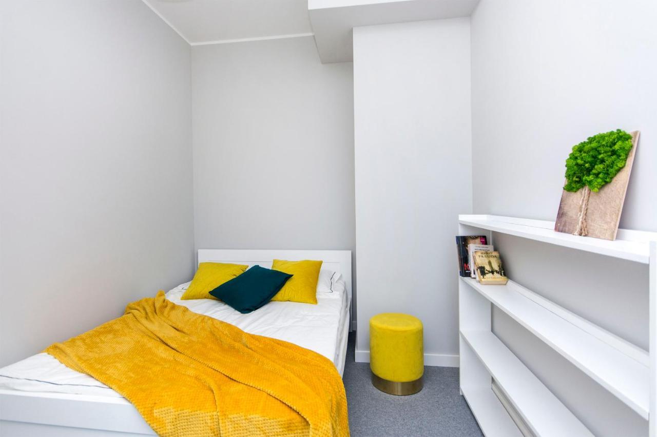 Yacht Park Rentyear Apartments 格丁尼亚 外观 照片